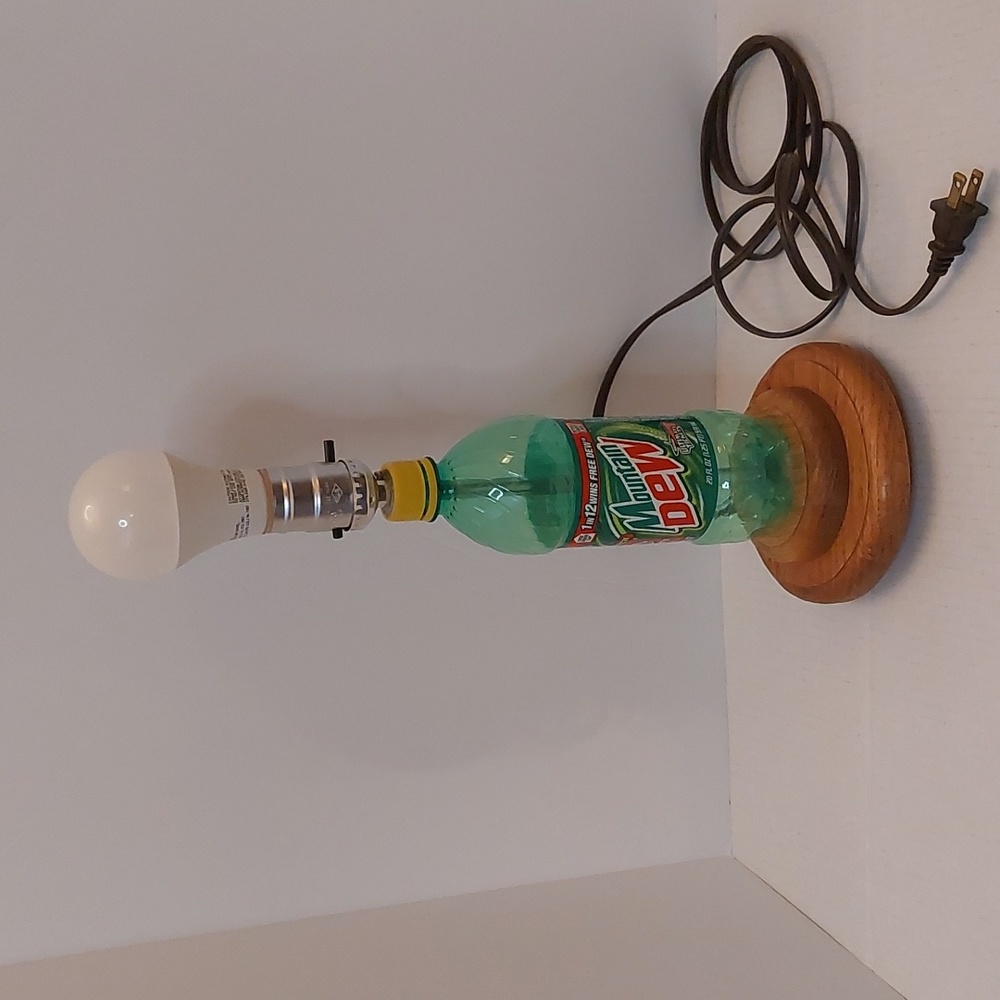 Mountain Dew Plastic Soda Bottle Lamp RARE